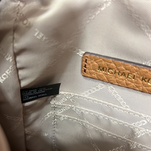 Michael Kors - Picture 4 of 6